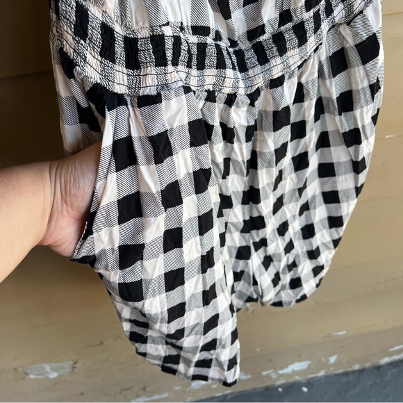 Torrid Challis Tie Straps Romper - Size 1X Gingham Summer Beach Vacation - Picture 8 of 10